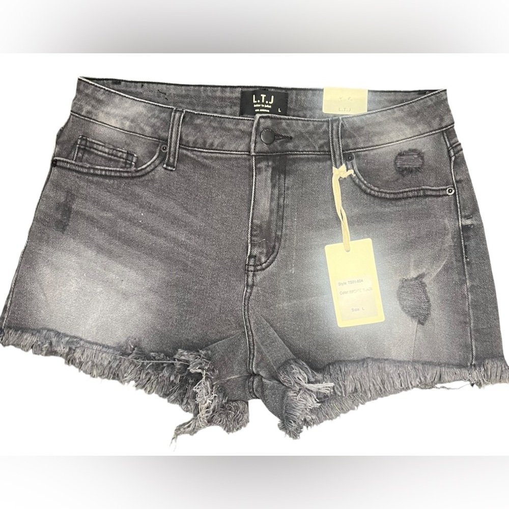 NEW W TAGS Letter to Juliet ( L.T.J ) Black Denim Distressed Jean shorts Size L